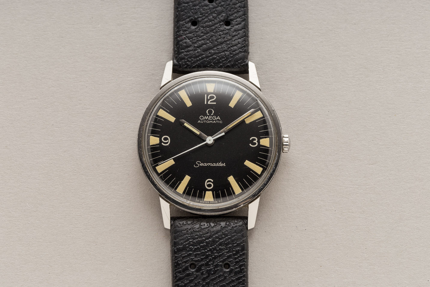 military dial watch