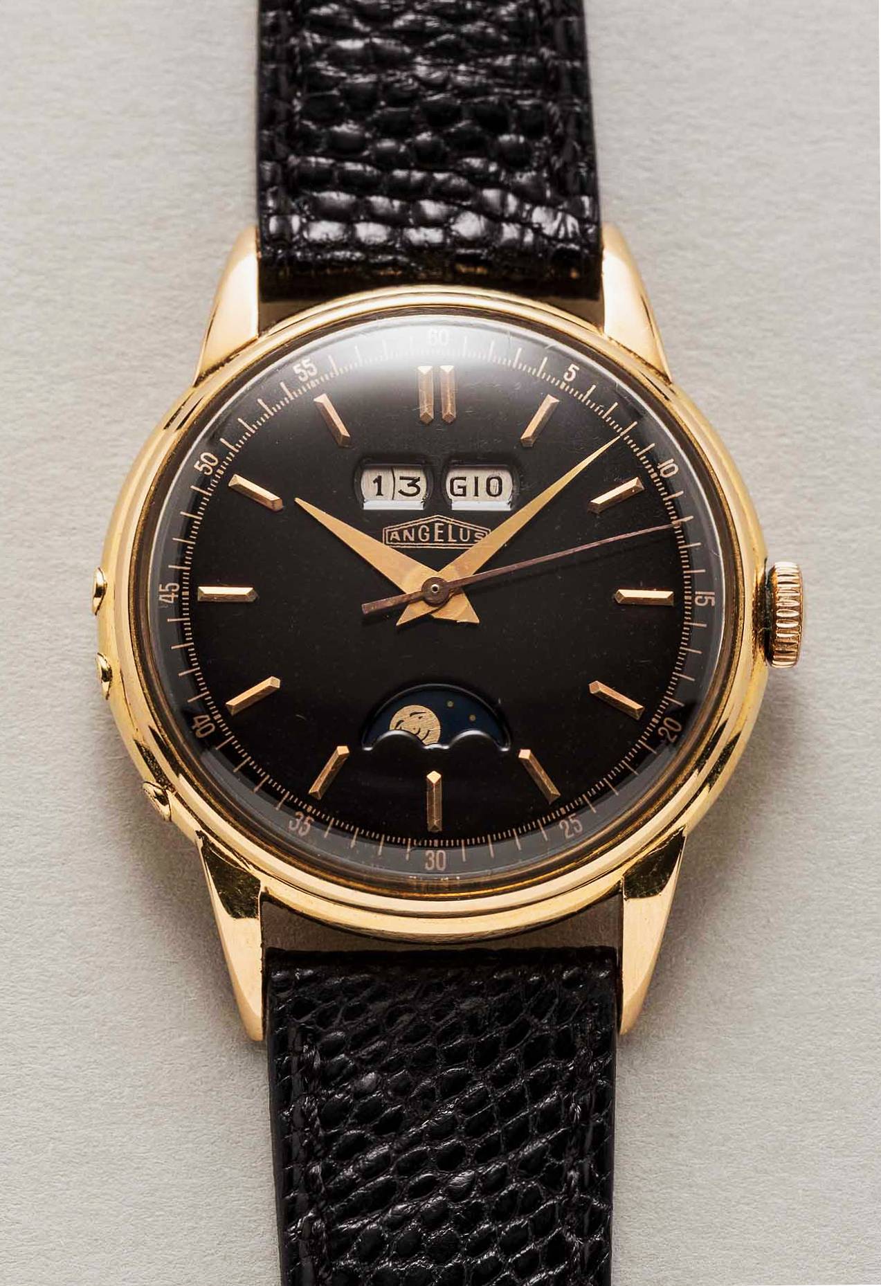 Angelus Datoluxe Vintage Calendar Watch EXTREMELY RARE Shuck the