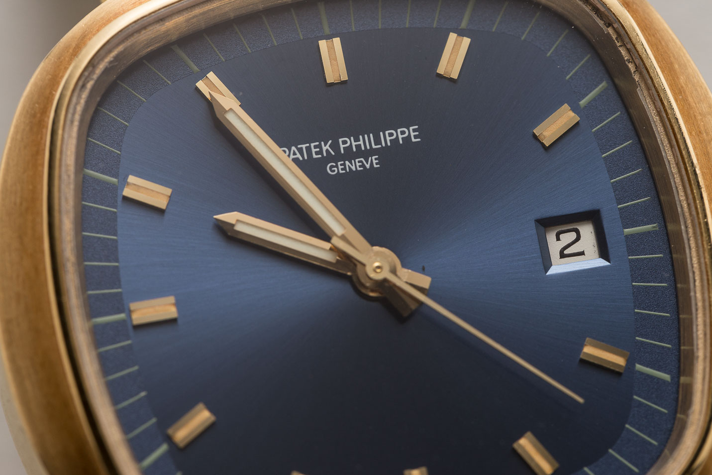 Patek Philippe Jumbo 3587 BETA 21 WOW! - Shuck the Oyster Vintage Watches