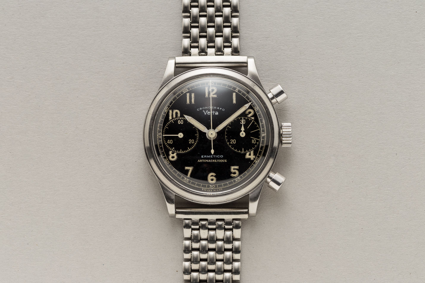 Vetta Ermetico Vintage Chronograph - Shuck the Oyster Vintage Watches